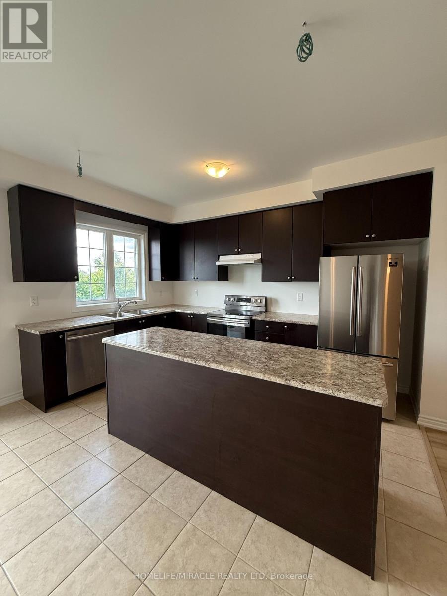 8 Pomarine Way, Brampton (Credit Valley), Ontario  L6X 0E4 - Photo 8 - W12444538