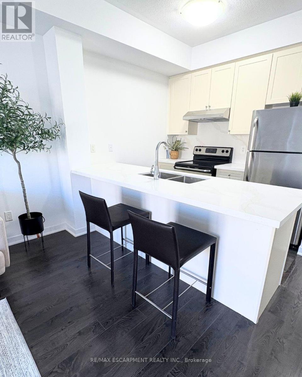 316 - 5317 Upper Middle Road, Burlington, Ontario  L7L 0G8 - Photo 8 - W12408953