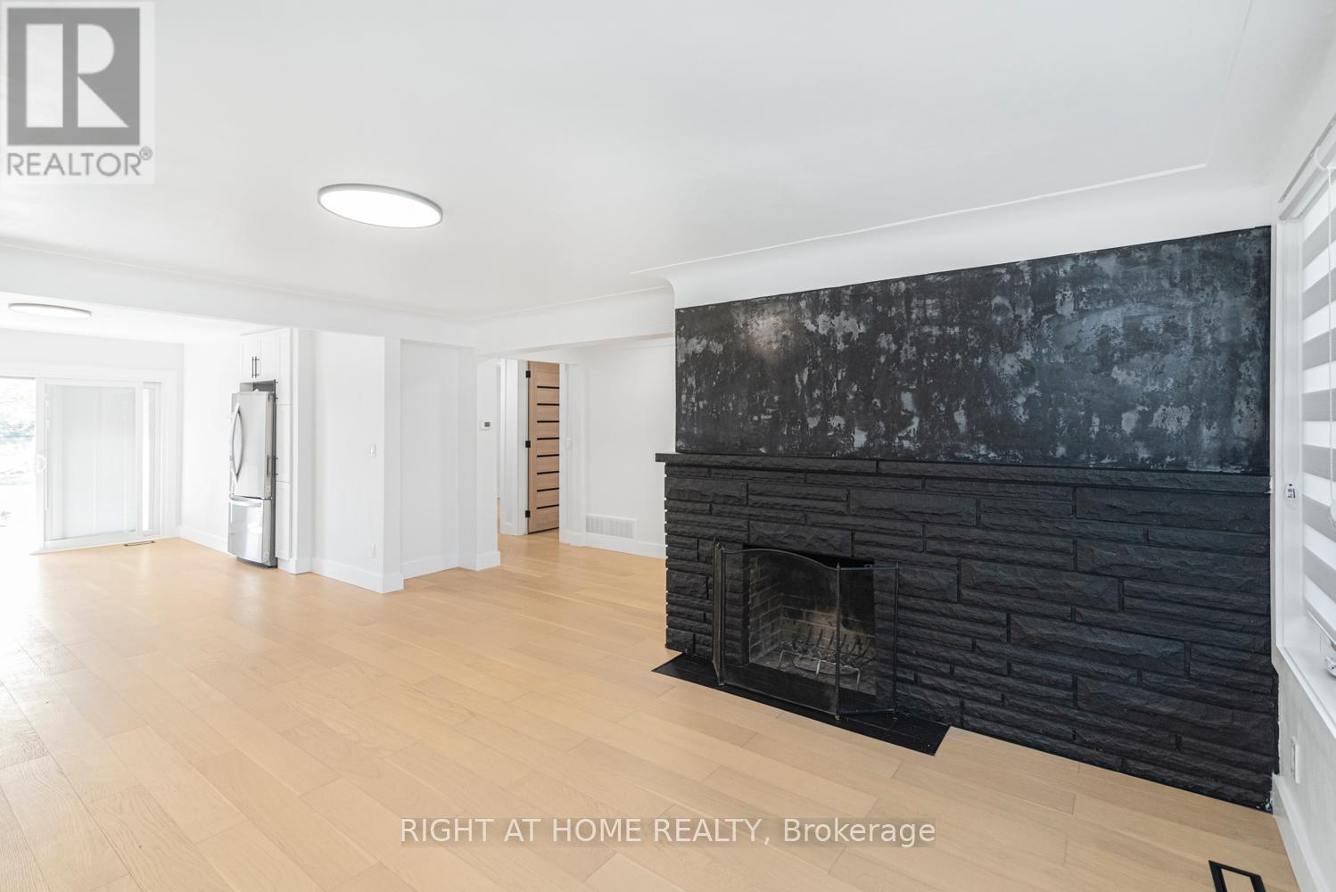10 Norwich Road, Hamilton (Stoney Creek), Ontario  L8E 1Z6 - Photo 10 - X12444551