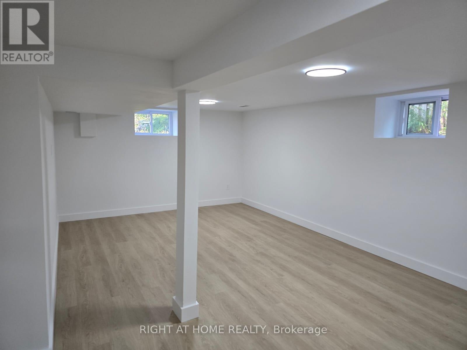 10 Norwich Road, Hamilton (Stoney Creek), Ontario  L8E 1Z6 - Photo 31 - X12444551