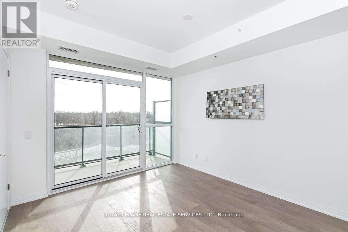 505 - 7711 Green Avenue, Niagara Falls, Ontario  L2H 1R1 - Photo 8 - X12444575