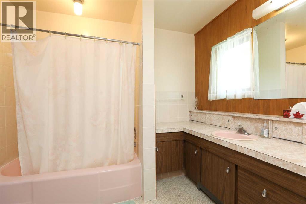 302 King Street, Nobleford, Alberta  T0L 1S0 - Photo 46 - A2230649