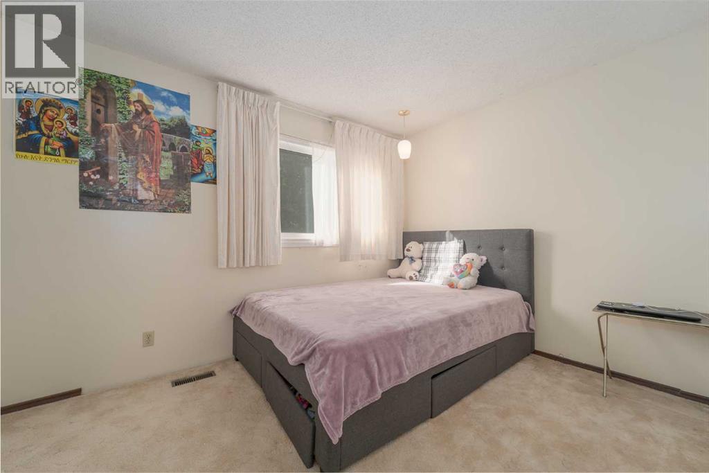 3, 2302 23 Street N, Lethbridge, Alberta  T1H 4R7 - Photo 22 - A2259068