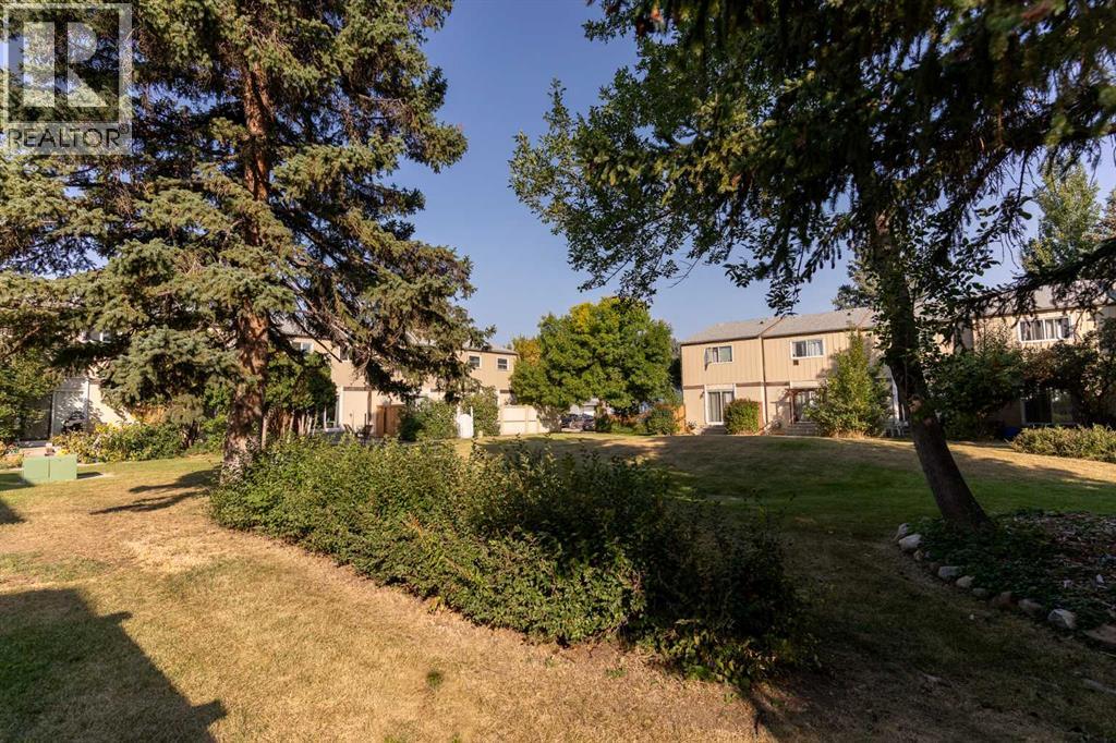 3, 2302 23 Street N, Lethbridge, Alberta  T1H 4R7 - Photo 7 - A2259068
