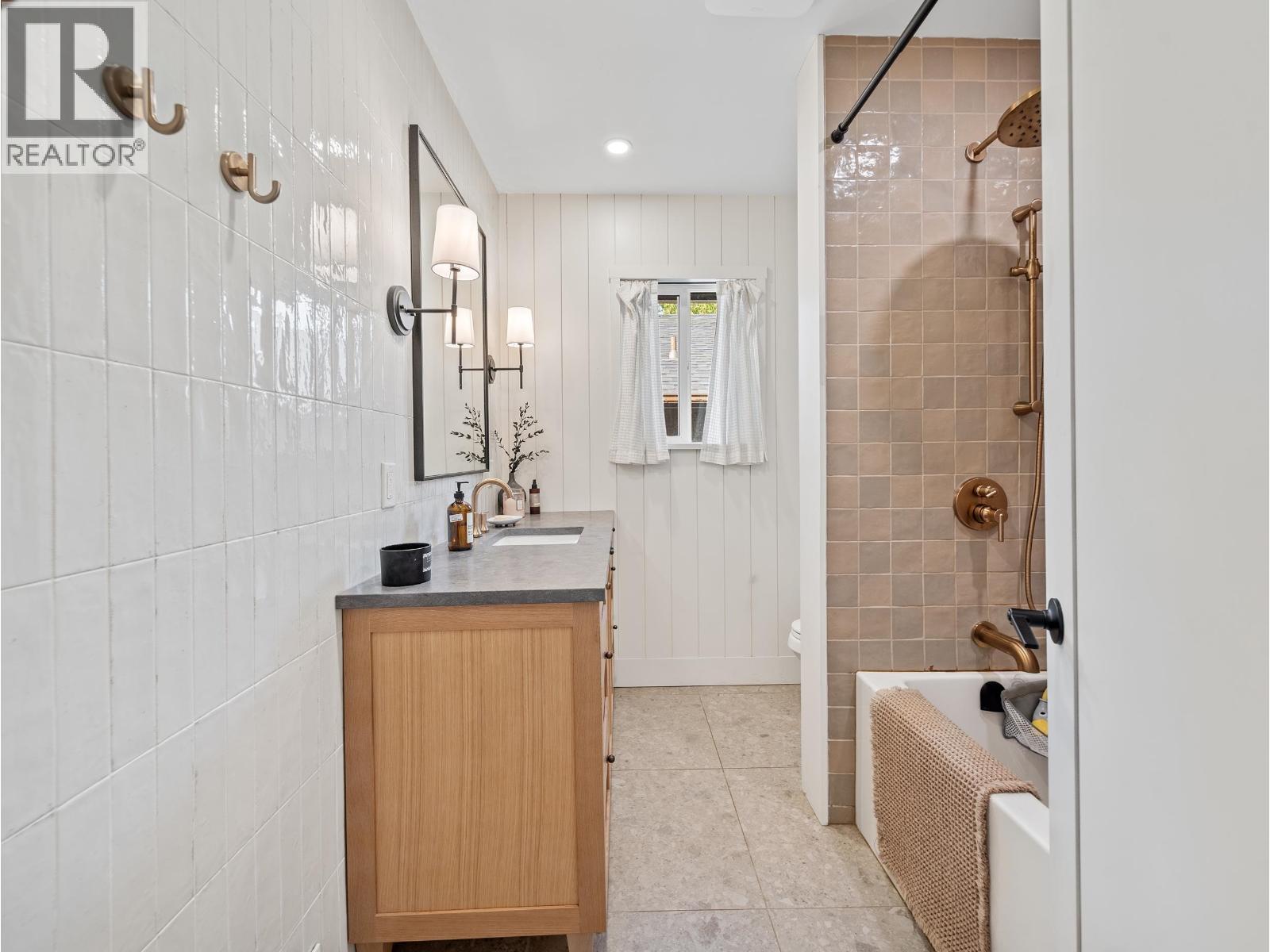 2624 E 1st Avenue, Vancouver, British Columbia  V5M 1A5 - Photo 18 - R3054555