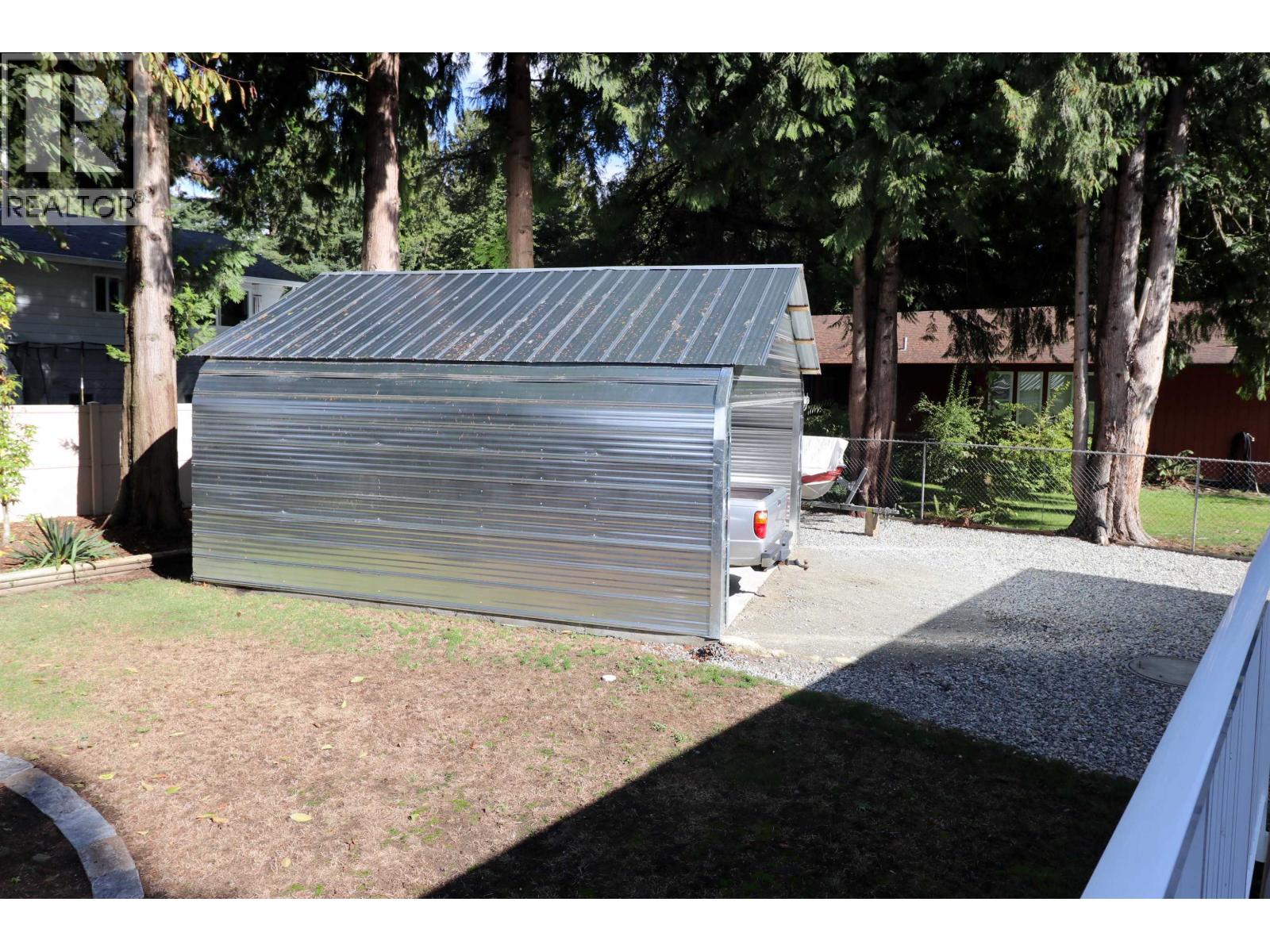 2705 Davies Avenue, Port Coquitlam, British Columbia  V3C 2K1 - Photo 11 - R3055177