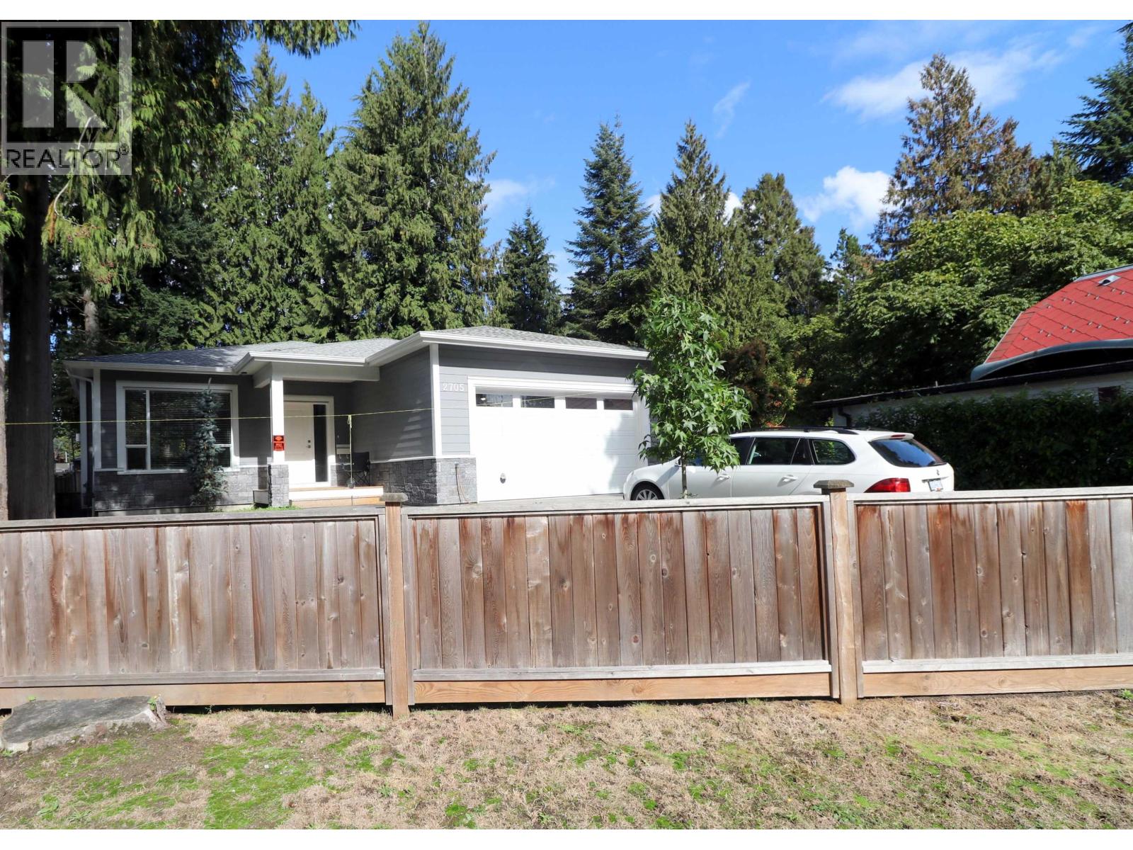 2705 Davies Avenue, Port Coquitlam, British Columbia  V3C 2K1 - Photo 13 - R3055177