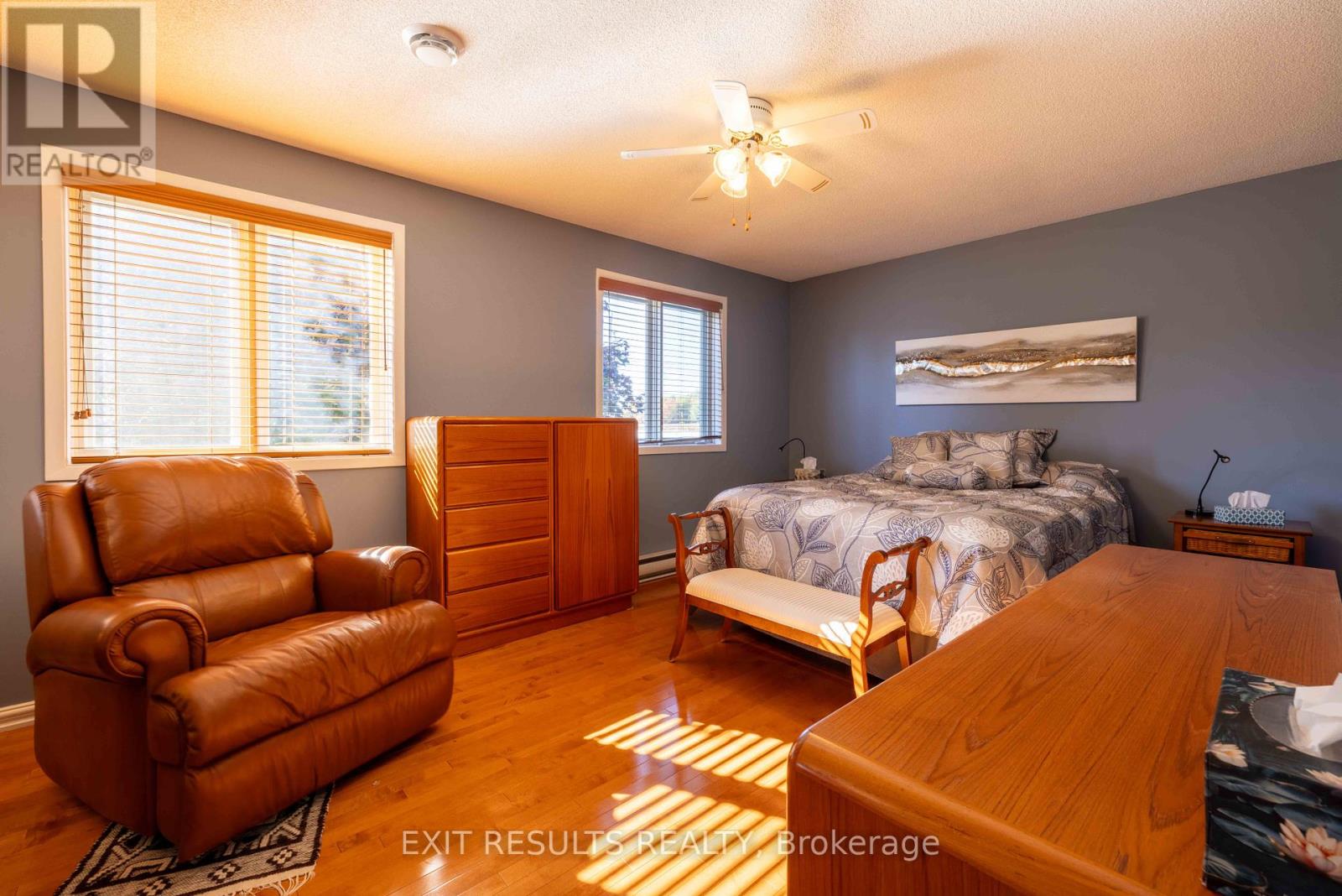 565 Bolt Road, Alfred And Plantagenet, Ontario  K0B 1A0 - Photo 18 - X12444580