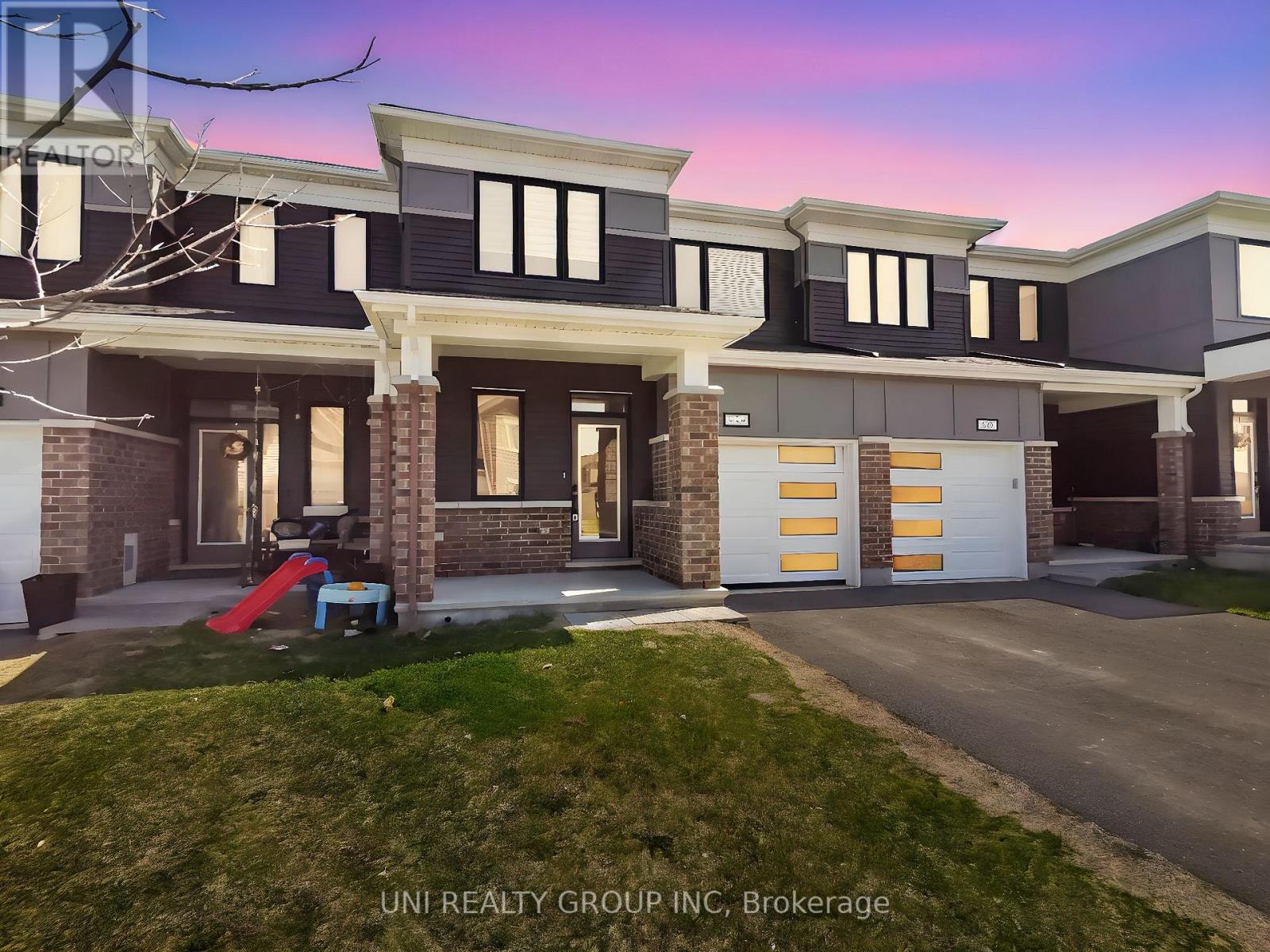 335 Aphelion Crescent, Ottawa, Ontario  K2J 6N4 - Photo 2 - X12444593