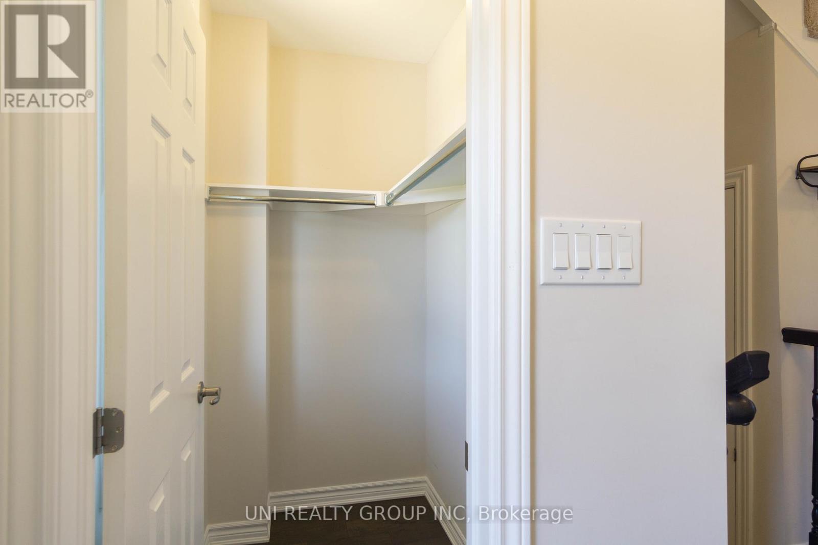 335 Aphelion Crescent, Ottawa, Ontario  K2J 6N4 - Photo 3 - X12444593