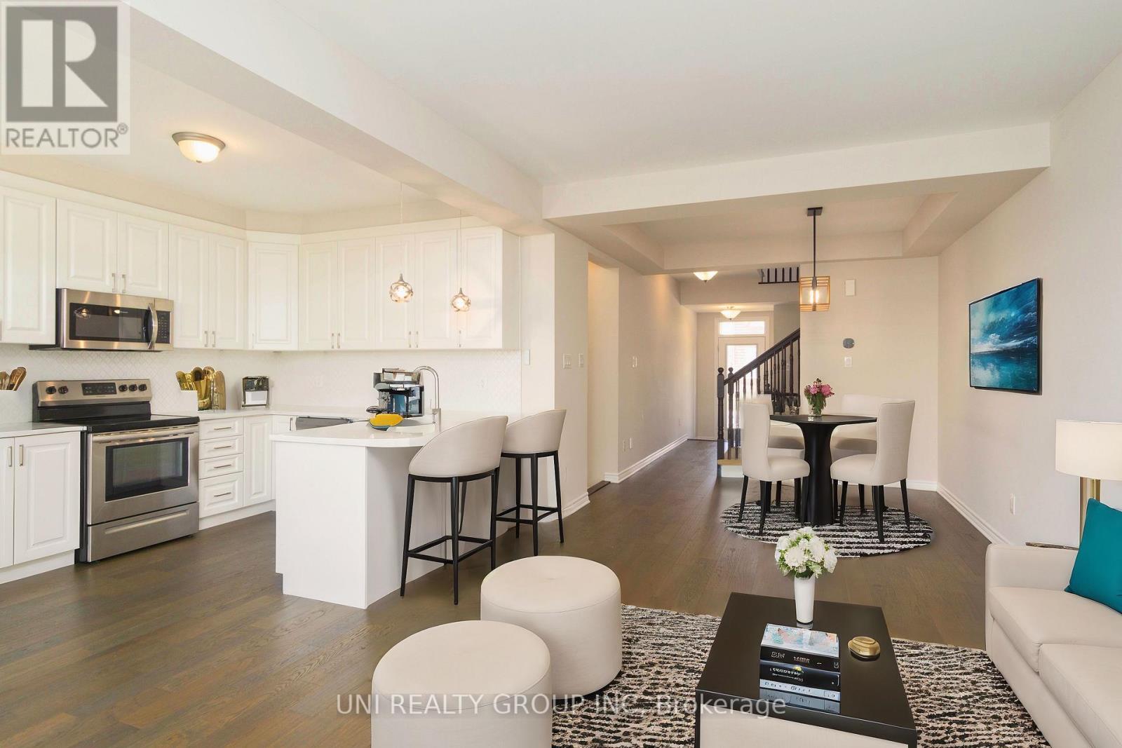 335 Aphelion Crescent, Ottawa, Ontario  K2J 6N4 - Photo 8 - X12444593