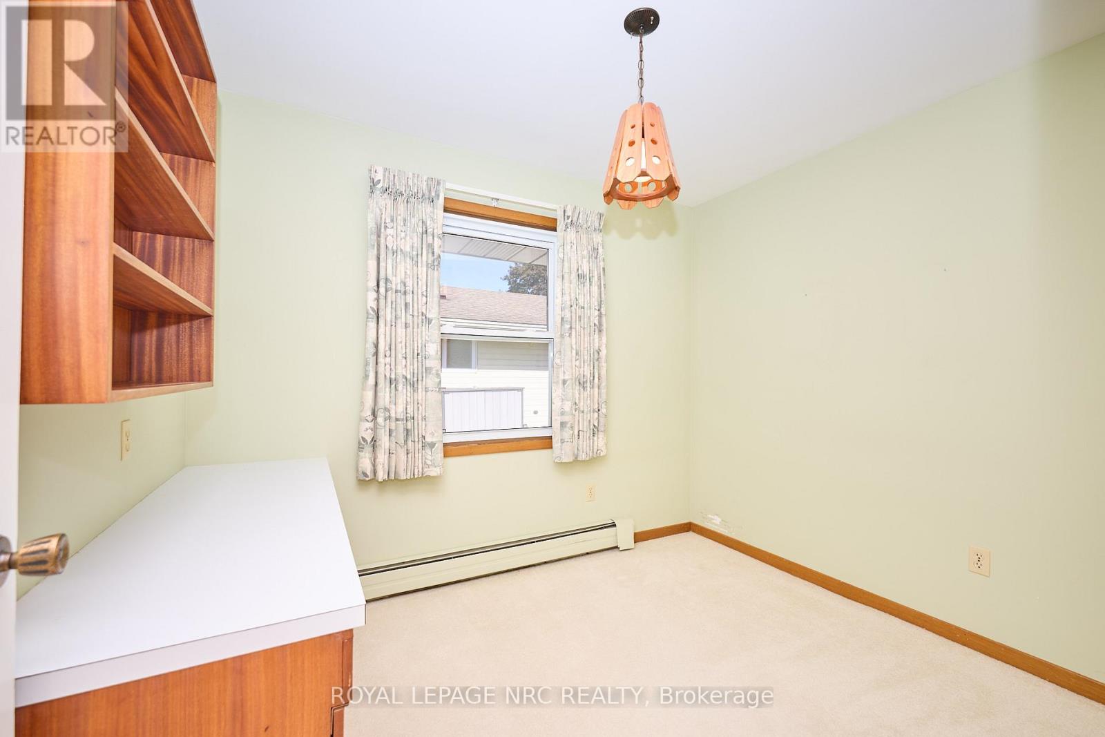 125 Daleview Drive, Pelham (Fonthill), Ontario  L0S 1E0 - Photo 37 - X12444584