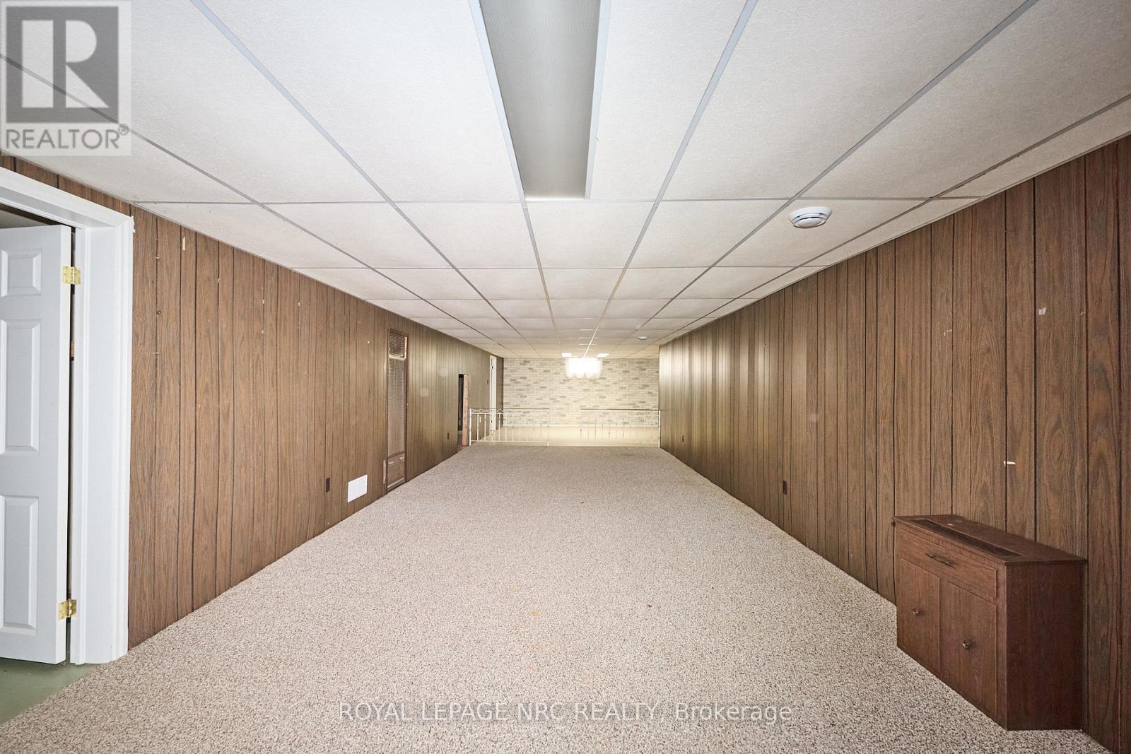 125 Daleview Drive, Pelham (Fonthill), Ontario  L0S 1E0 - Photo 40 - X12444584