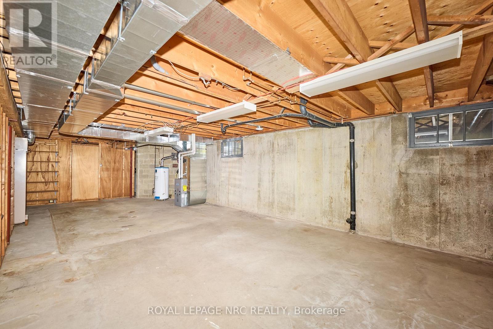 125 Daleview Drive, Pelham (Fonthill), Ontario  L0S 1E0 - Photo 44 - X12444584