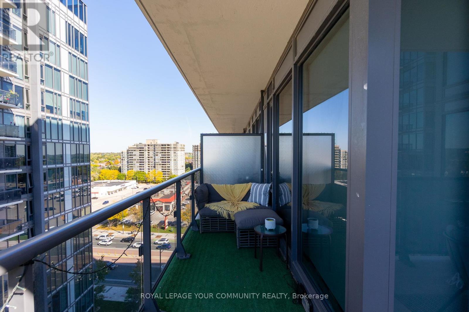 1108 - 9600 Yonge Street, Richmond Hill, Ontario  L4C 1V6 - Photo 19 - N12443786