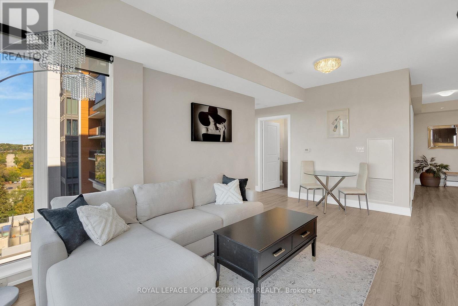 1108 - 9600 Yonge Street, Richmond Hill, Ontario  L4C 1V6 - Photo 9 - N12443786