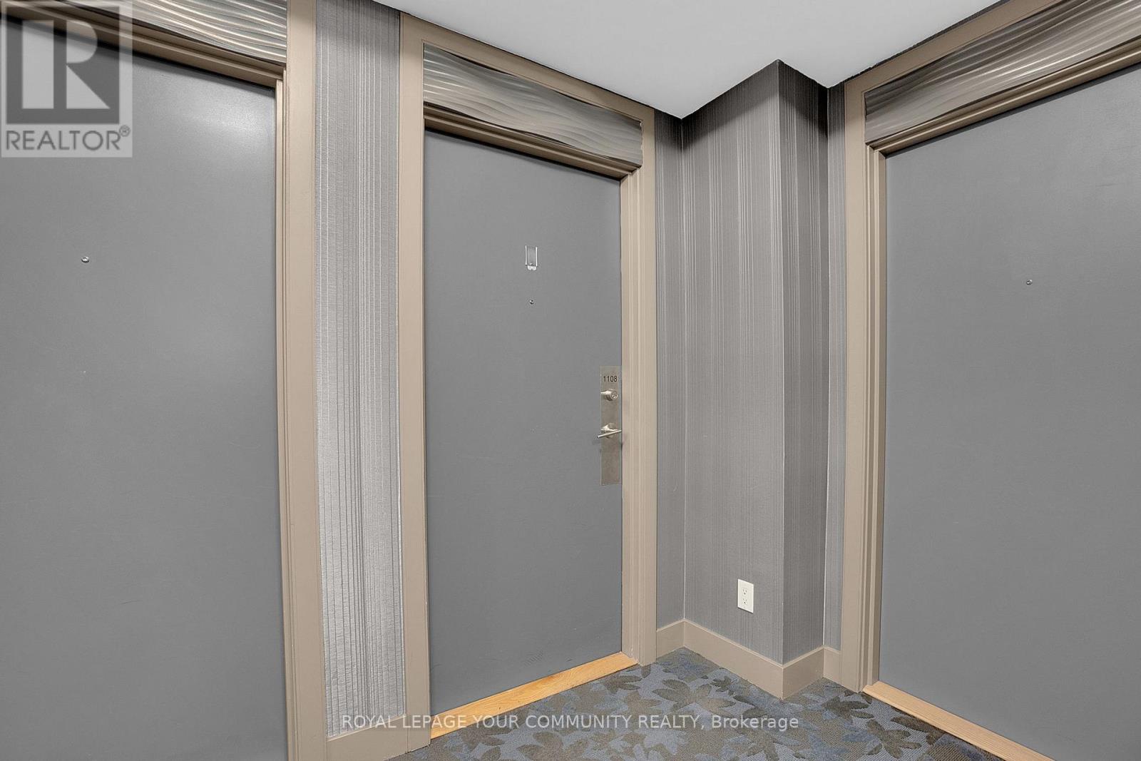 1108 - 9600 Yonge Street, Richmond Hill, Ontario  L4C 1V6 - Photo 3 - N12443786