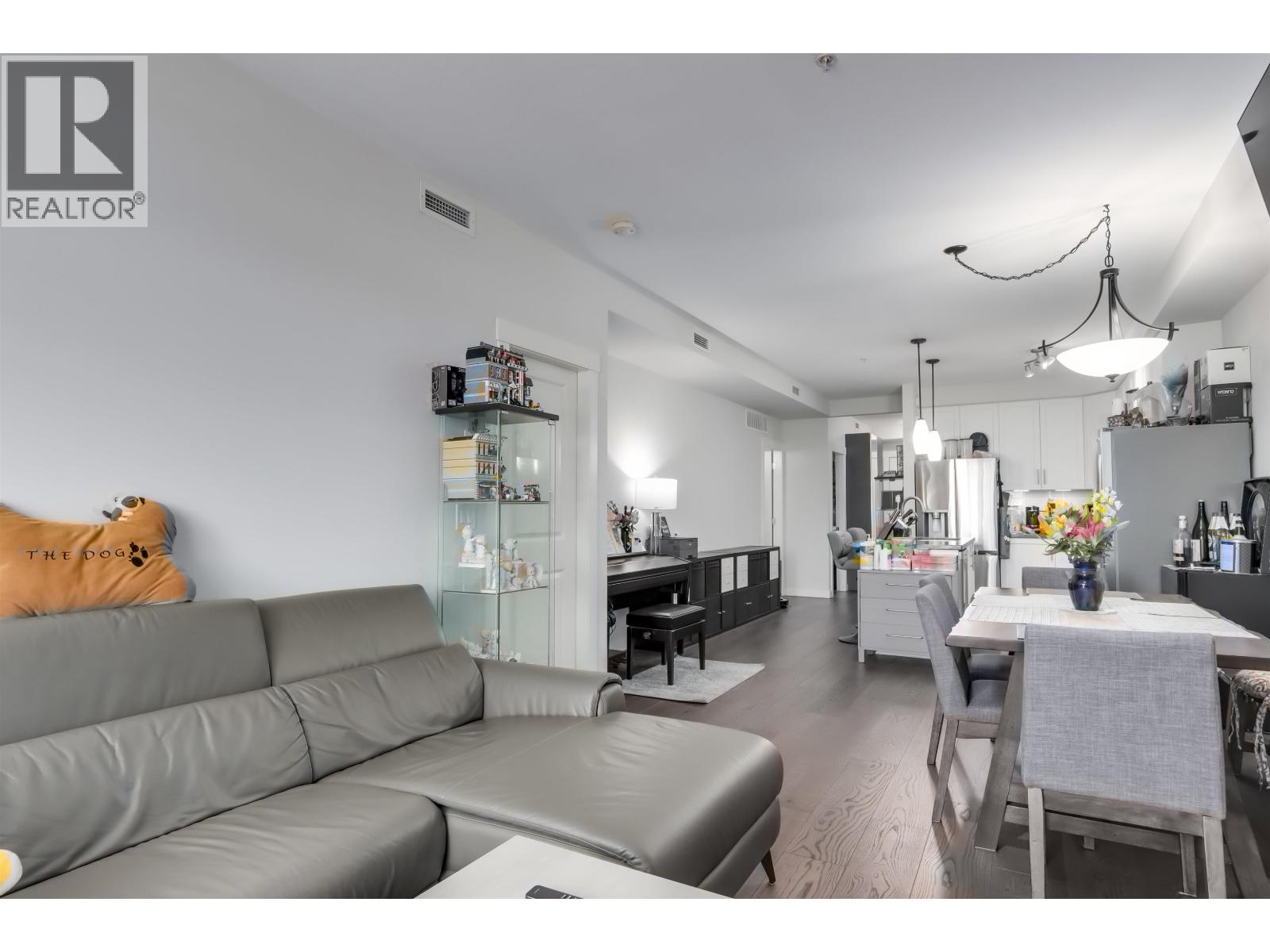 209 6077 London Road, Richmond, British Columbia  V6E 0A7 - Photo 12 - R3055260