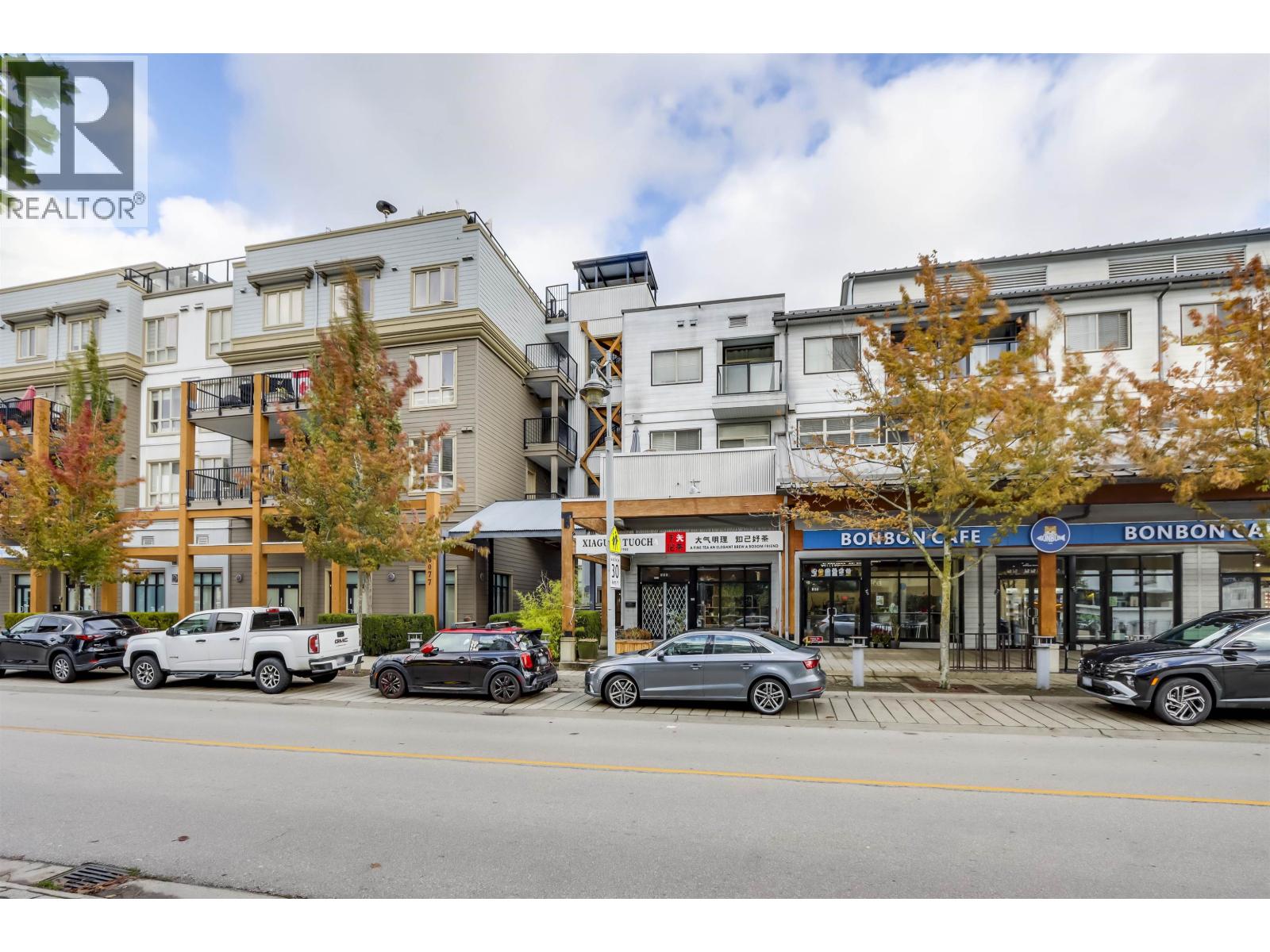 204 6077 London Road, Richmond, British Columbia  V6E 0A7 - Photo 1 - R3055275
