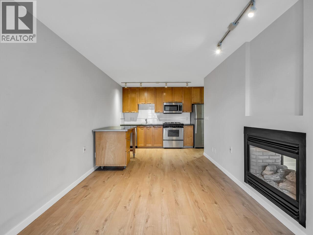 2104 969 Richards Street, Vancouver, British Columbia  V6B 1A8 - Photo 3 - R3055322