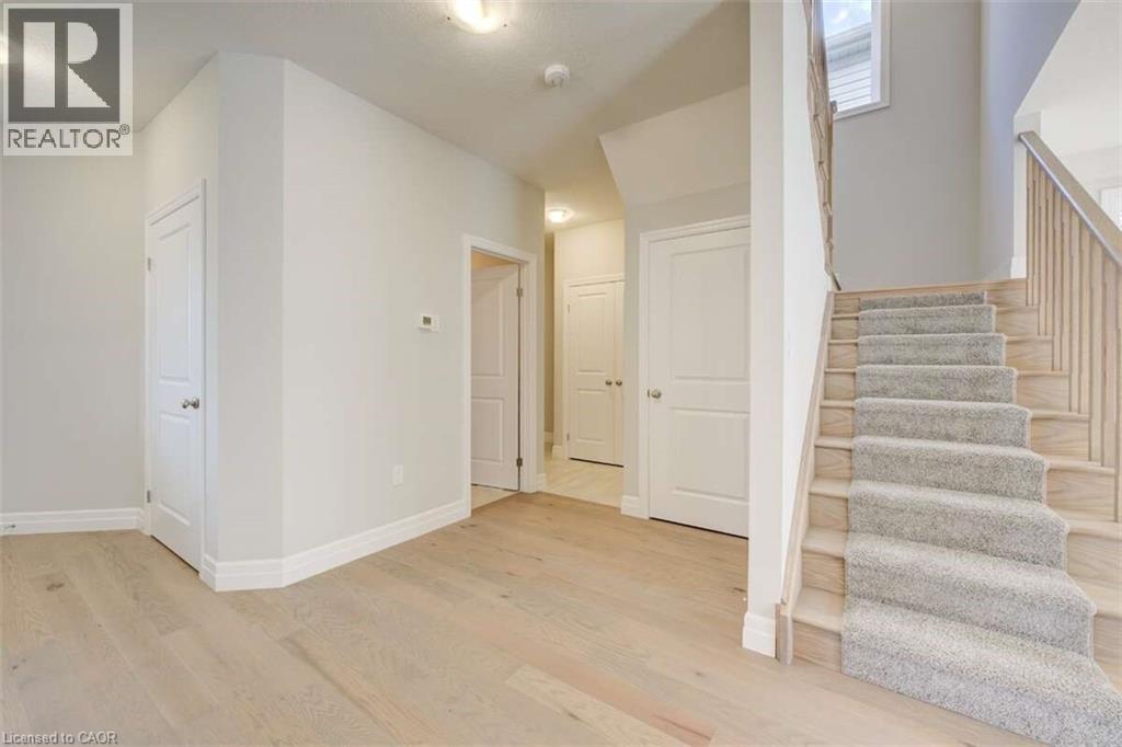 83 Crosswinds Drive, Kitchener, Ontario  N2A 0J9 - Photo 18 - 40776395