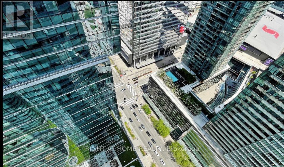708 - 14 York Street, Toronto, Ontario  M5J 0B1 - Photo 40 - C12444581