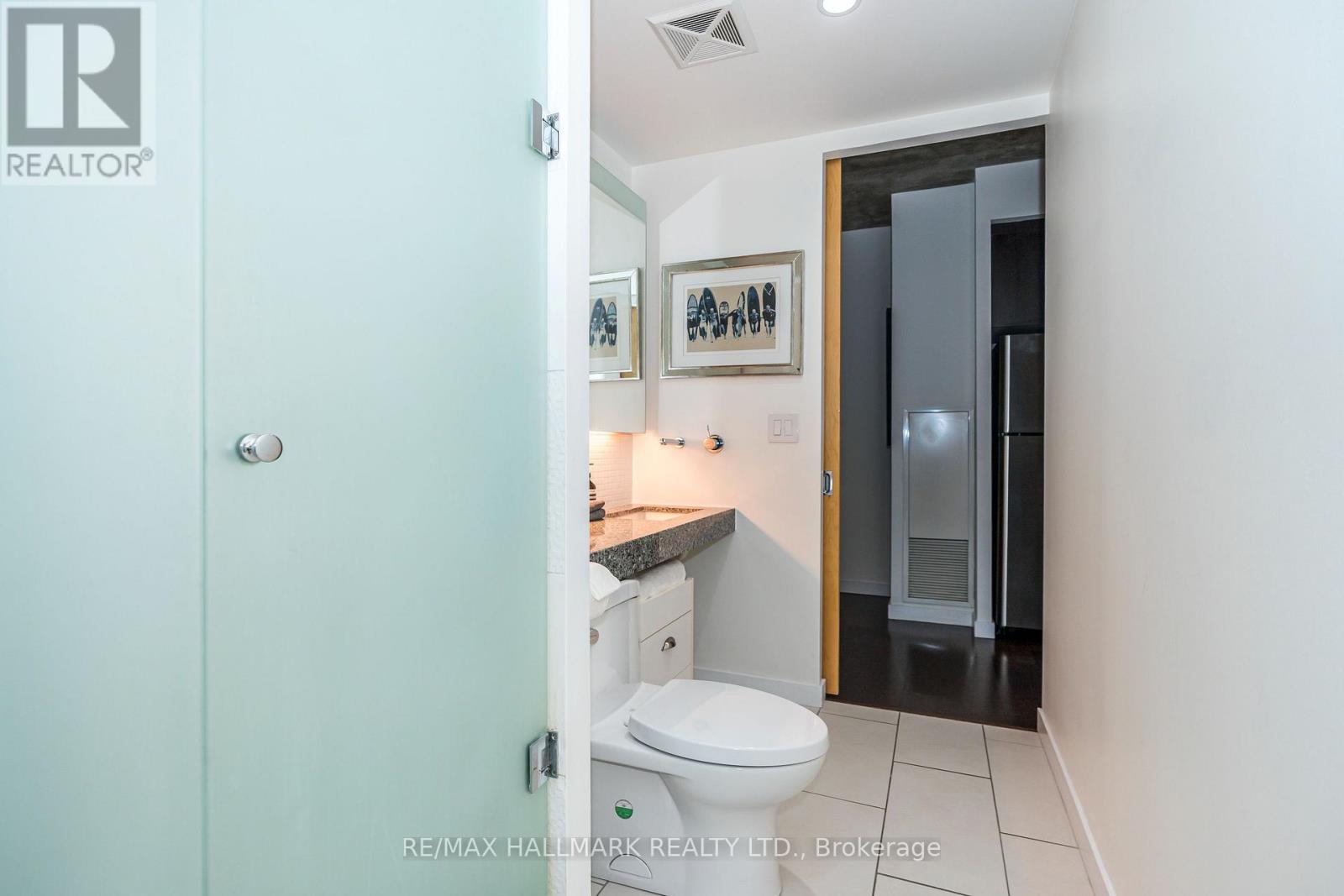 308 - 1 Shaw Street, Toronto (Niagara), Ontario  M6K 0A1 - Photo 29 - C12444585