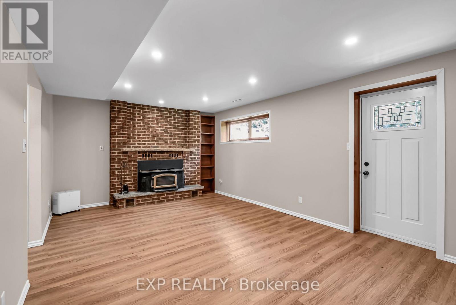 660 Champlain Drive, Cornwall, Ontario  K6H 6G6 - Photo 21 - X12444602