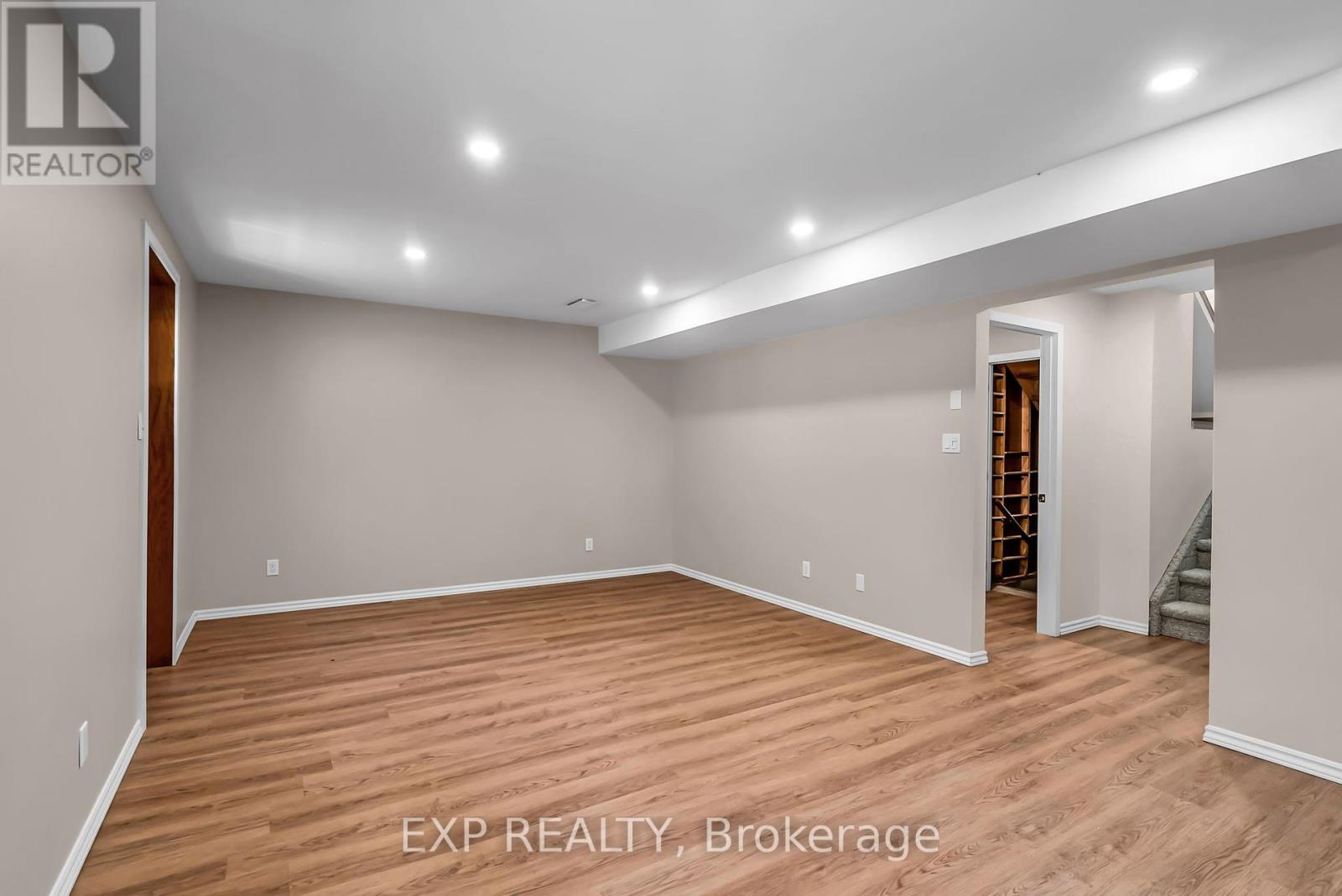 660 Champlain Drive, Cornwall, Ontario  K6H 6G6 - Photo 22 - X12444602