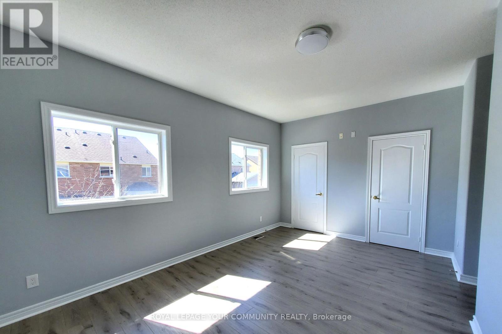 Upper - 48 Belwood Boulevard, Vaughan, Ontario  L4K 5H4 - Photo 10 - N12444583