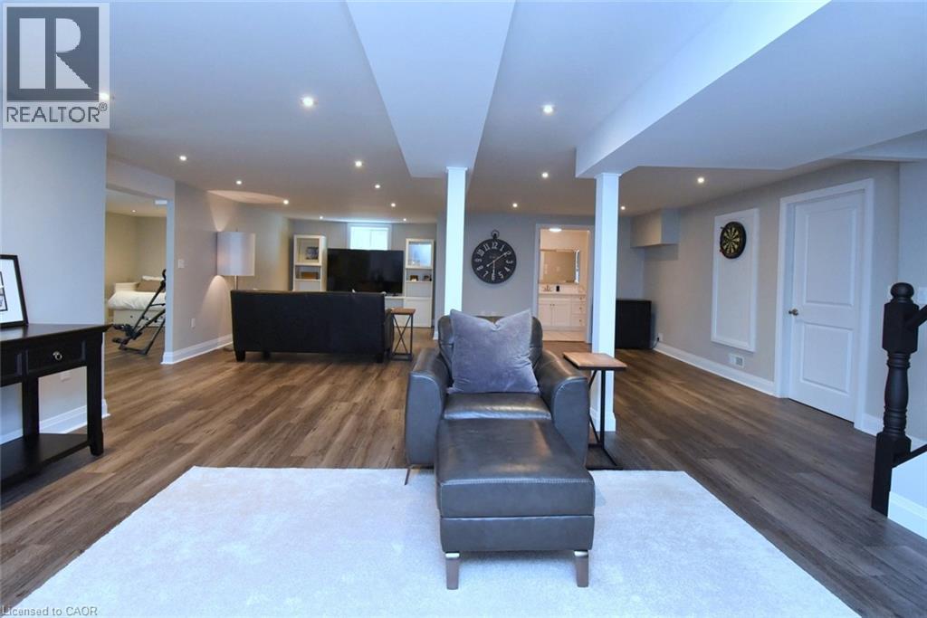 206 Dumbarton Avenue, Hamilton, Ontario  L8K 5C3 - Photo 30 - 40774506