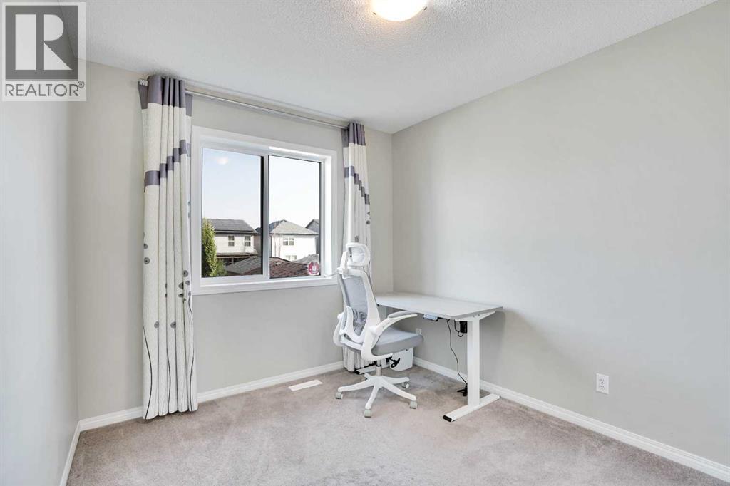 34 Skyview Springs Rise Ne, Calgary, Alberta  t3n 0b2 - Photo 6 - A2255955