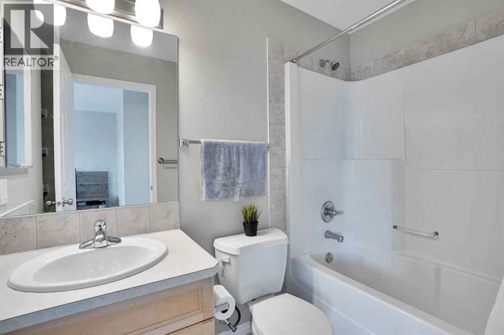 34 Skyview Springs Rise Ne, Calgary, Alberta  t3n 0b2 - Photo 17 - A2255955