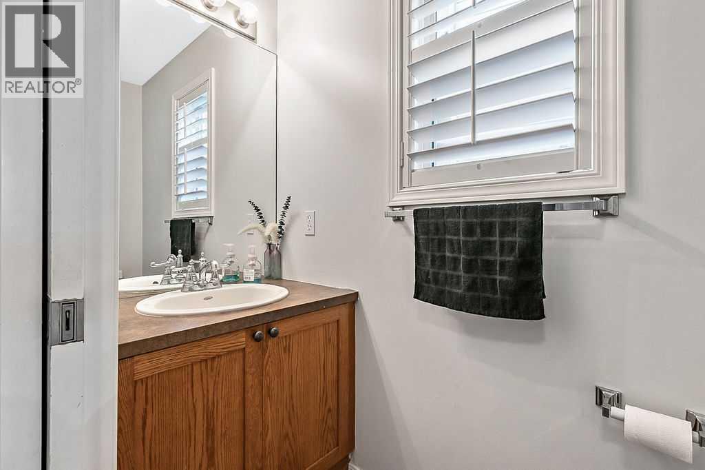 64 Everglen Rise Sw, Calgary, Alberta  T2Y 4Z4 - Photo 14 - A2261022