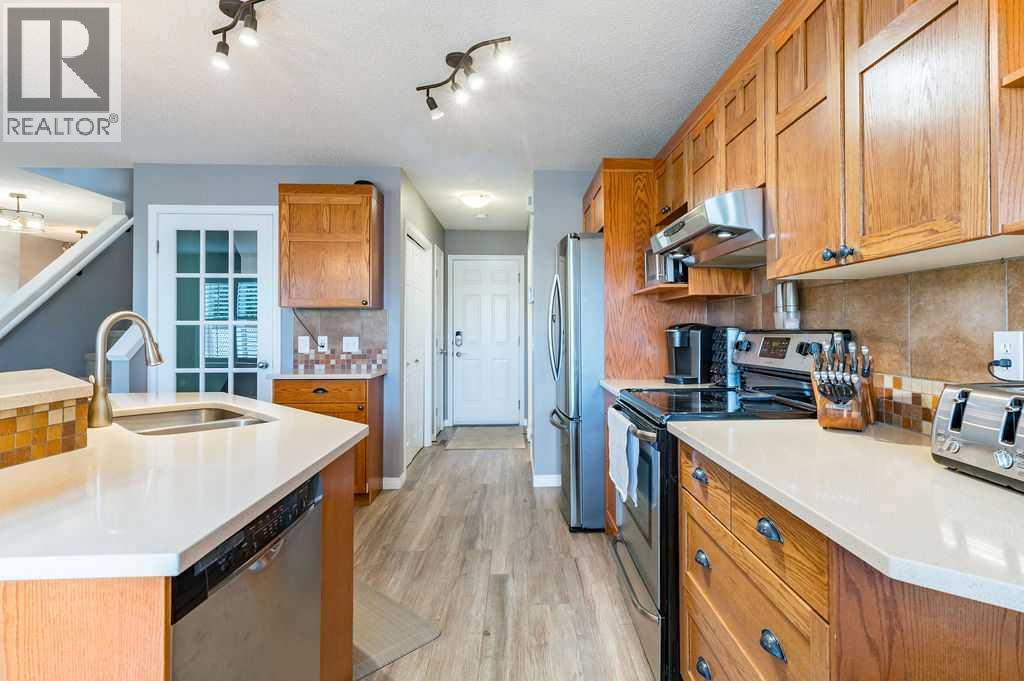 64 Everglen Rise Sw, Calgary, Alberta  T2Y 4Z4 - Photo 7 - A2261022