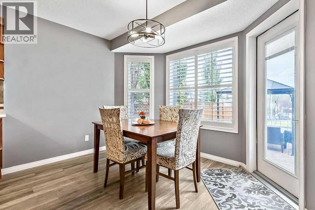 64 Everglen Rise Sw, Calgary, Alberta  T2Y 4Z4 - Photo 11 - A2261022