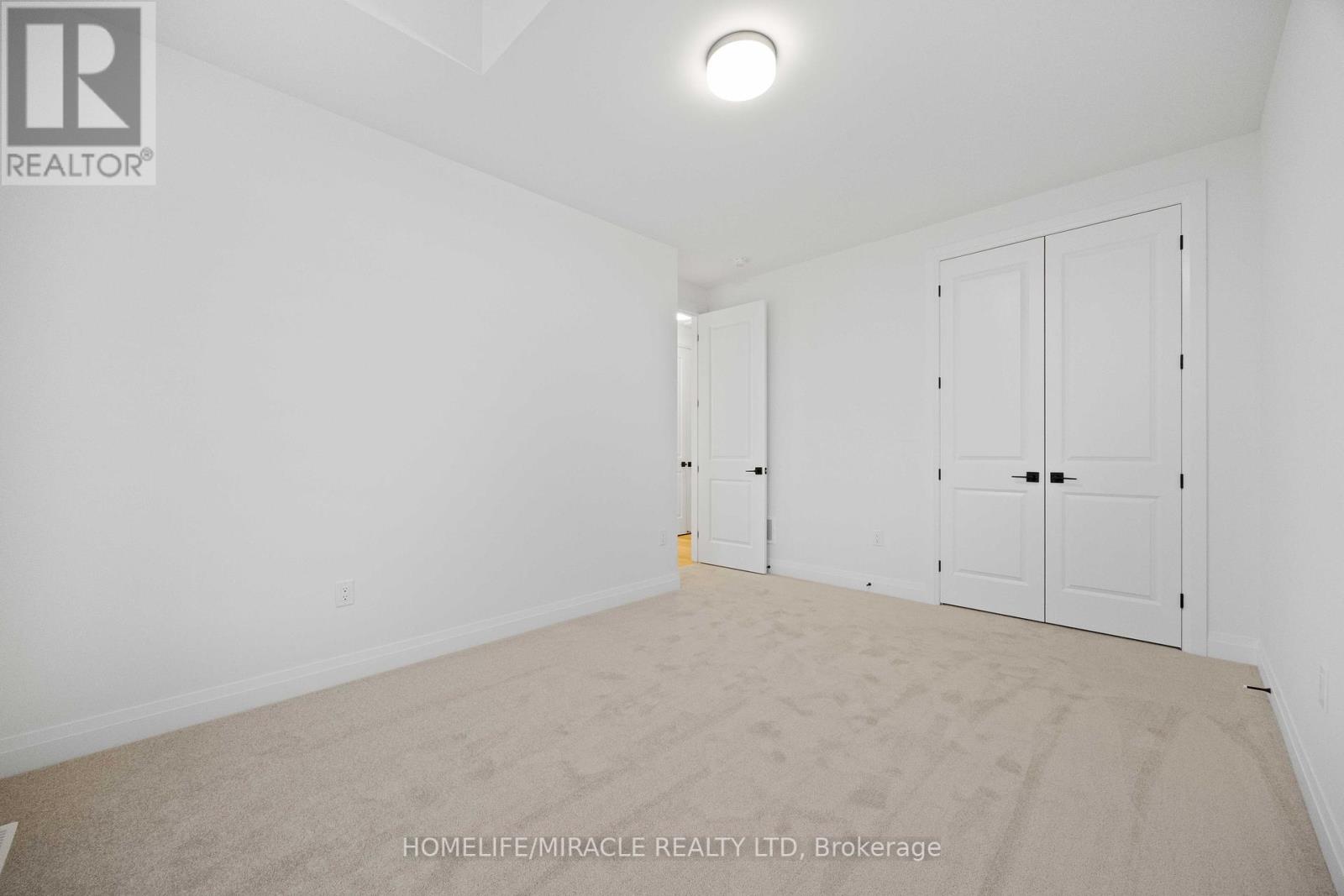 33 Spiritwood Way, Brampton, Ontario  L7A 0H5 - Photo 31 - W12444586