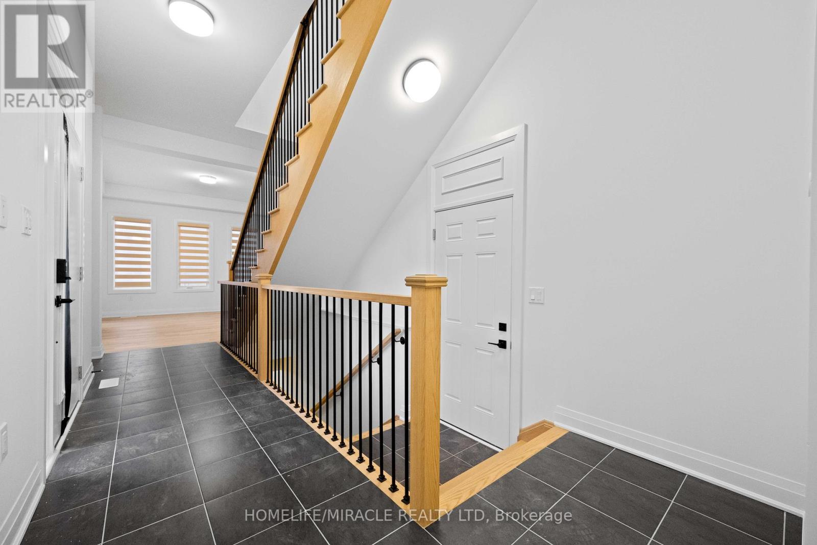 33 Spiritwood Way, Brampton, Ontario  L7A 0H5 - Photo 39 - W12444586