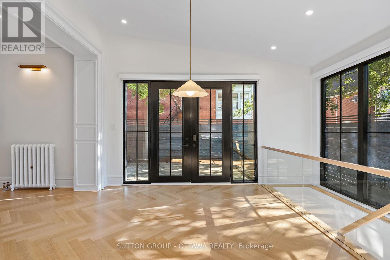 512 Cooper Street, Ottawa, Ontario  K1R 5J2 - Photo 16 - X12444633