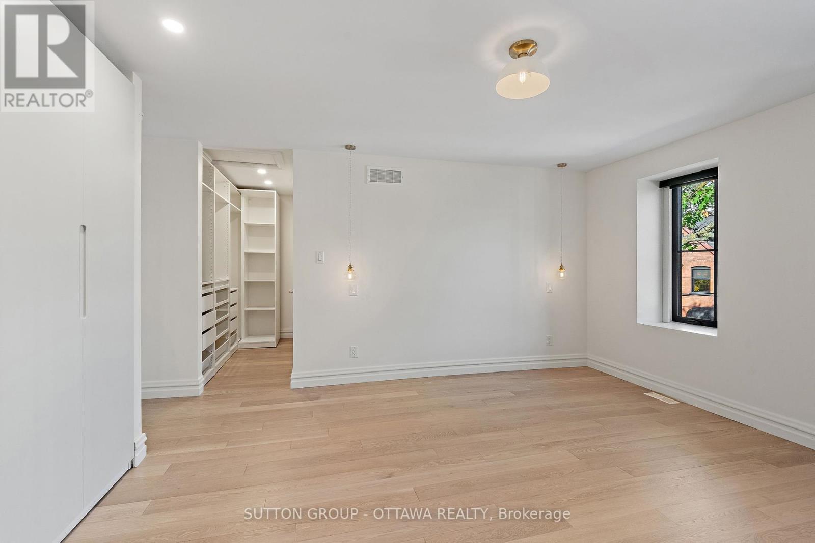 512 Cooper Street, Ottawa, Ontario  K1R 5J2 - Photo 24 - X12444633