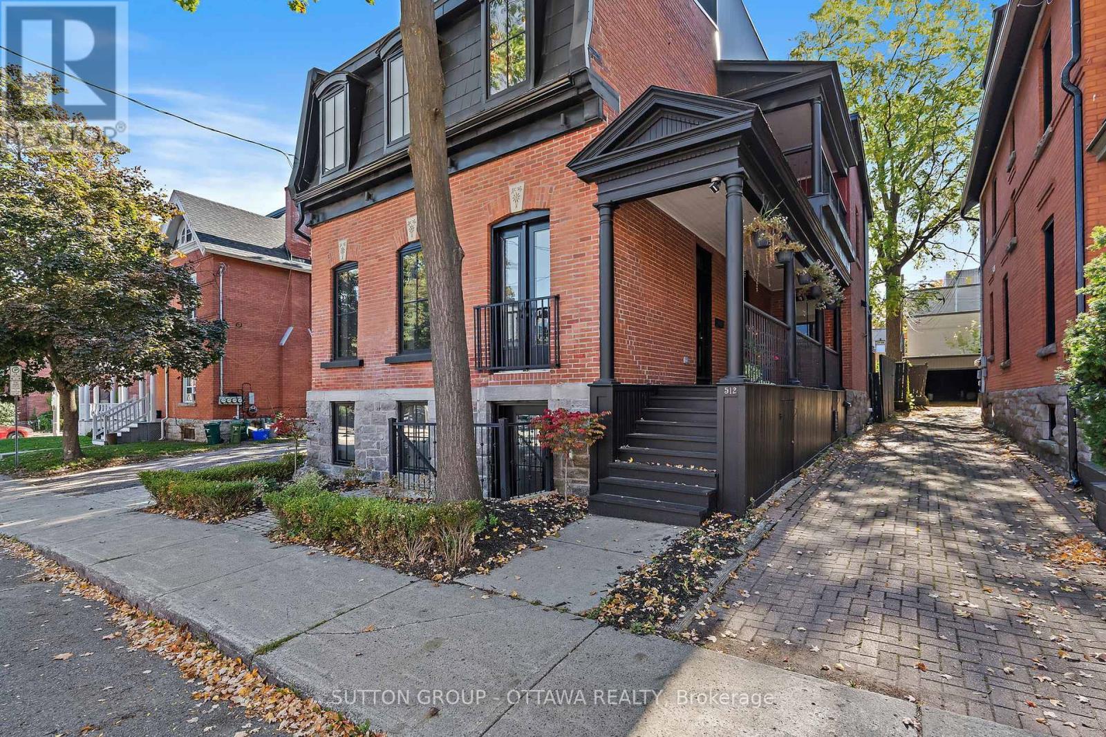 512 Cooper Street, Ottawa, Ontario  K1R 5J2 - Photo 3 - X12444633