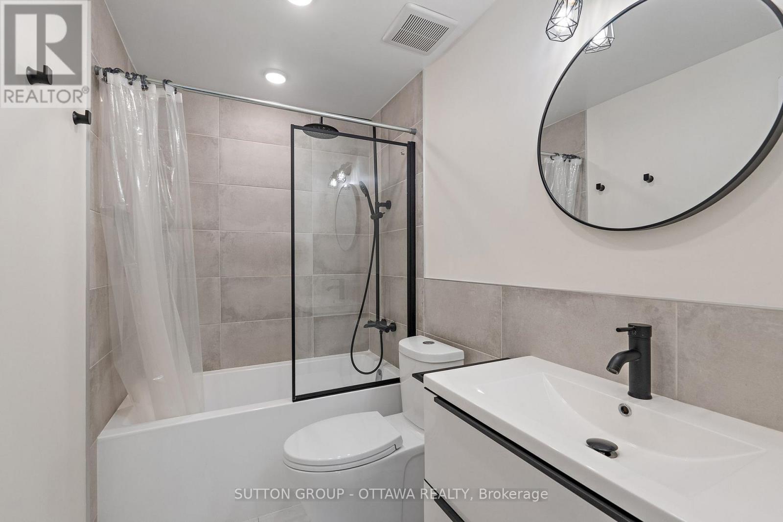 512 Cooper Street, Ottawa, Ontario  K1R 5J2 - Photo 35 - X12444633