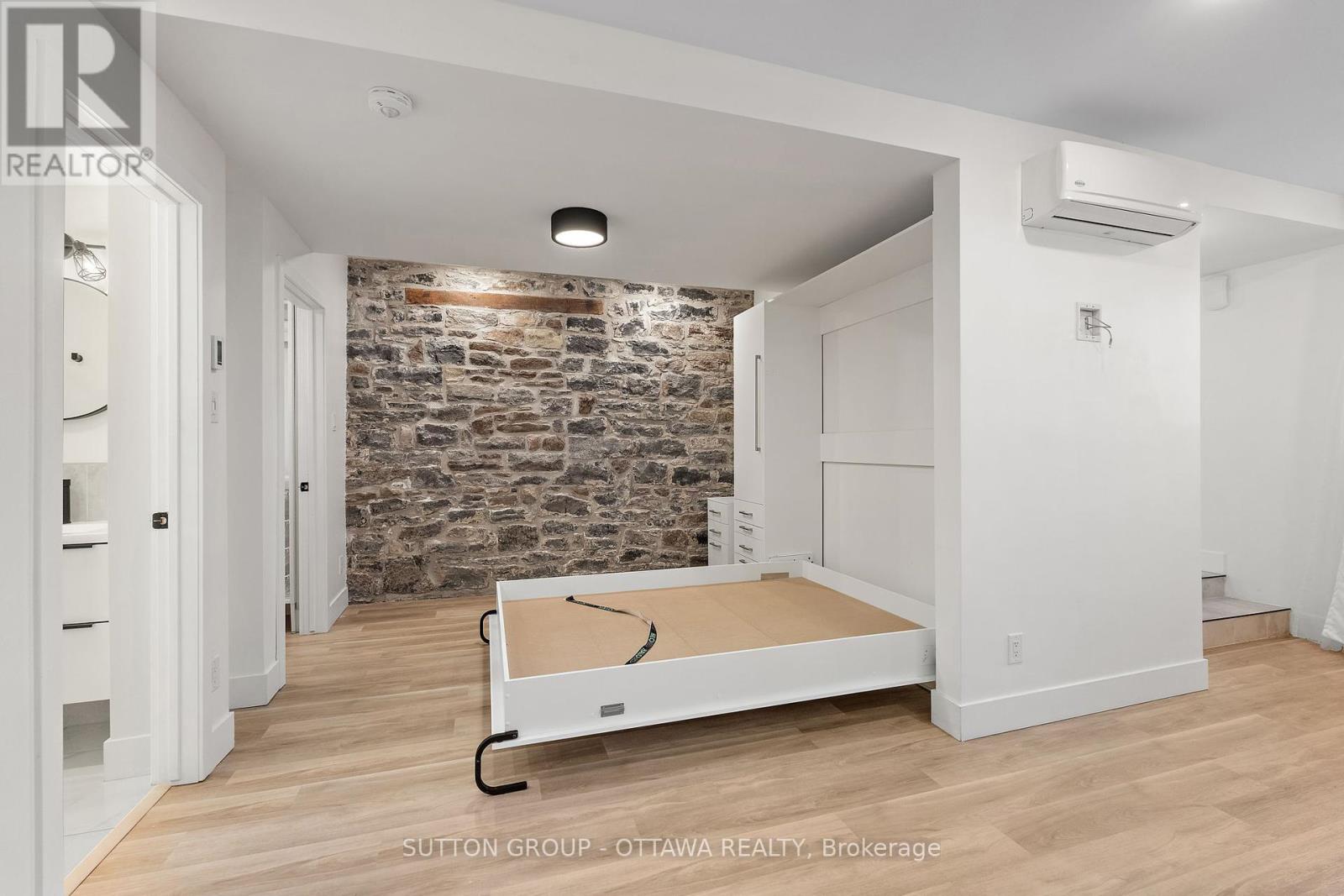 512 Cooper Street, Ottawa, Ontario  K1R 5J2 - Photo 36 - X12444633