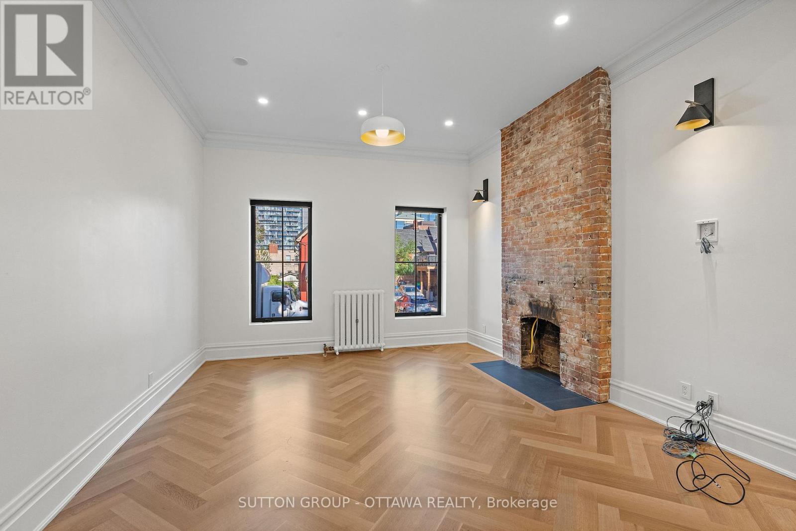 512 Cooper Street, Ottawa, Ontario  K1R 5J2 - Photo 7 - X12444633