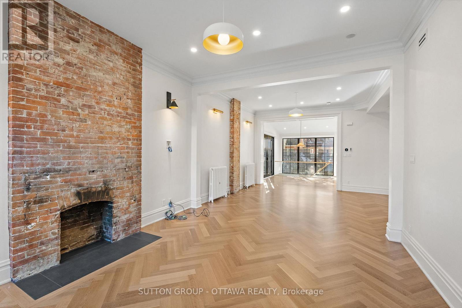 512 Cooper Street, Ottawa, Ontario  K1R 5J2 - Photo 8 - X12444633