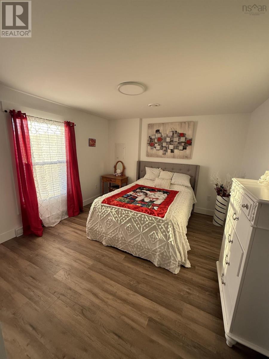 57 Michael Street, Sydney, Nova Scotia  B1P 0J6 - Photo 18 - 202525110
