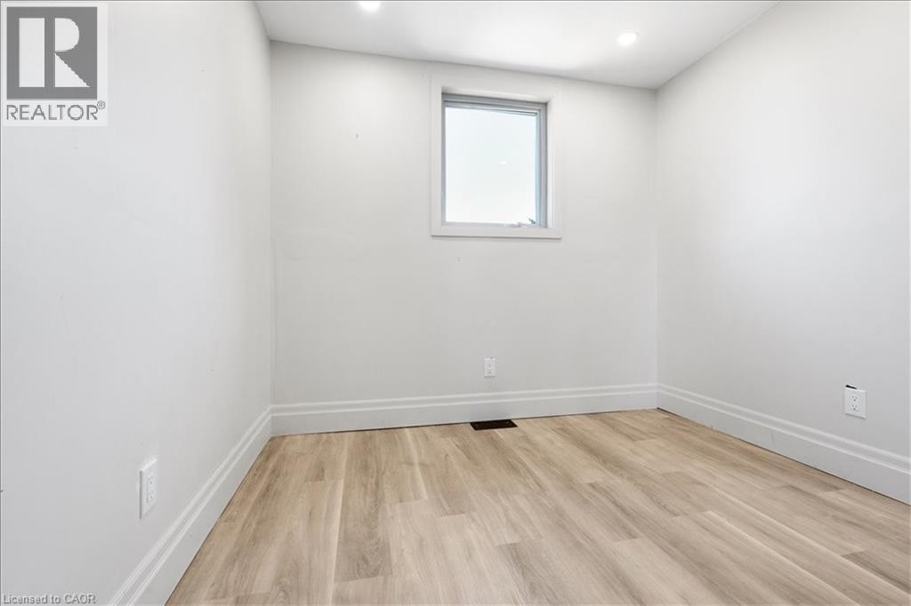 449 Upper Wellington Street Unit# 1, Hamilton, Ontario  L9A 3P3 - Photo 17 - 40776065