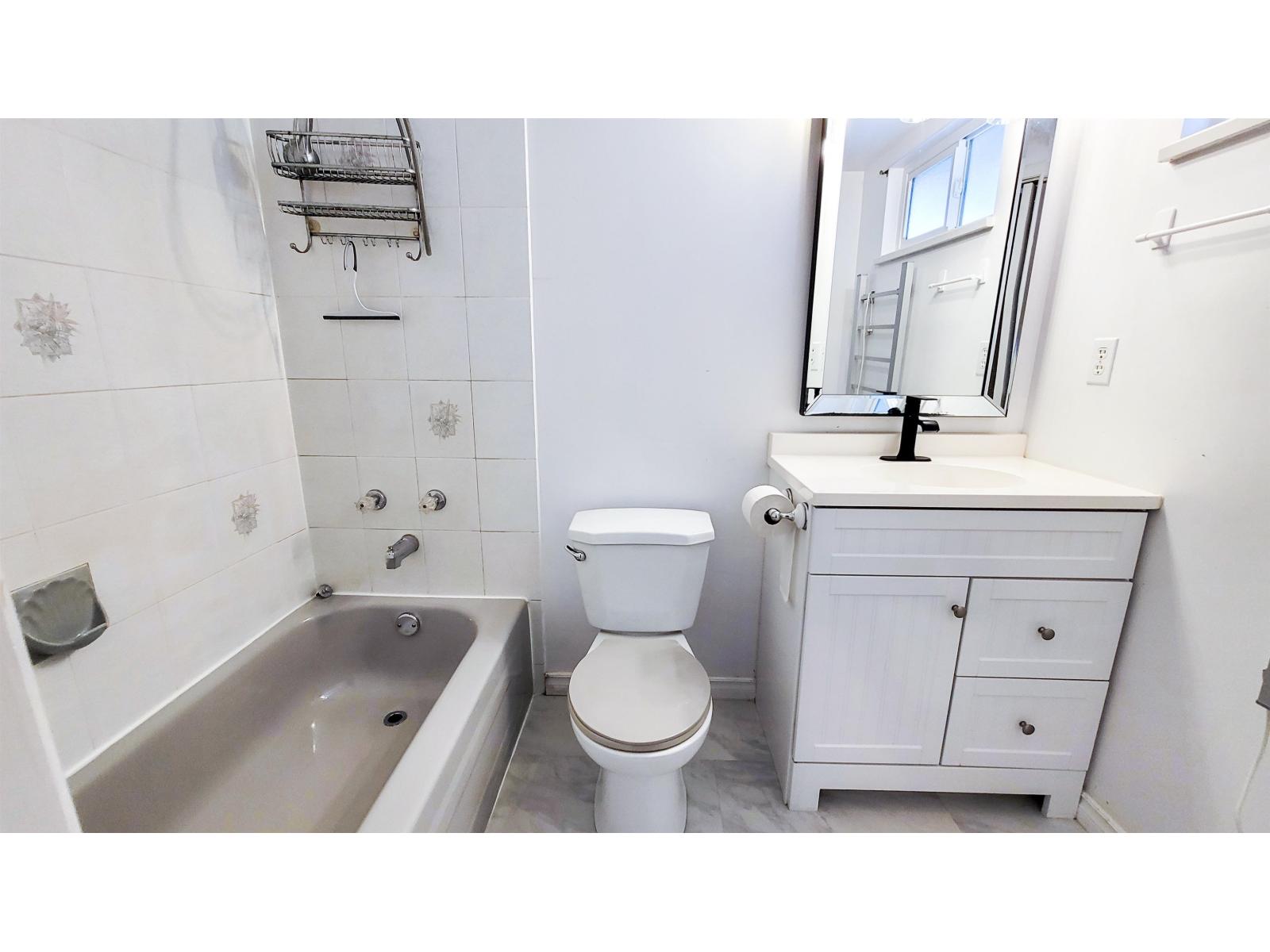 15663 107a Avenue, Surrey, British Columbia  V4N 3H9 - Photo 17 - R3037876