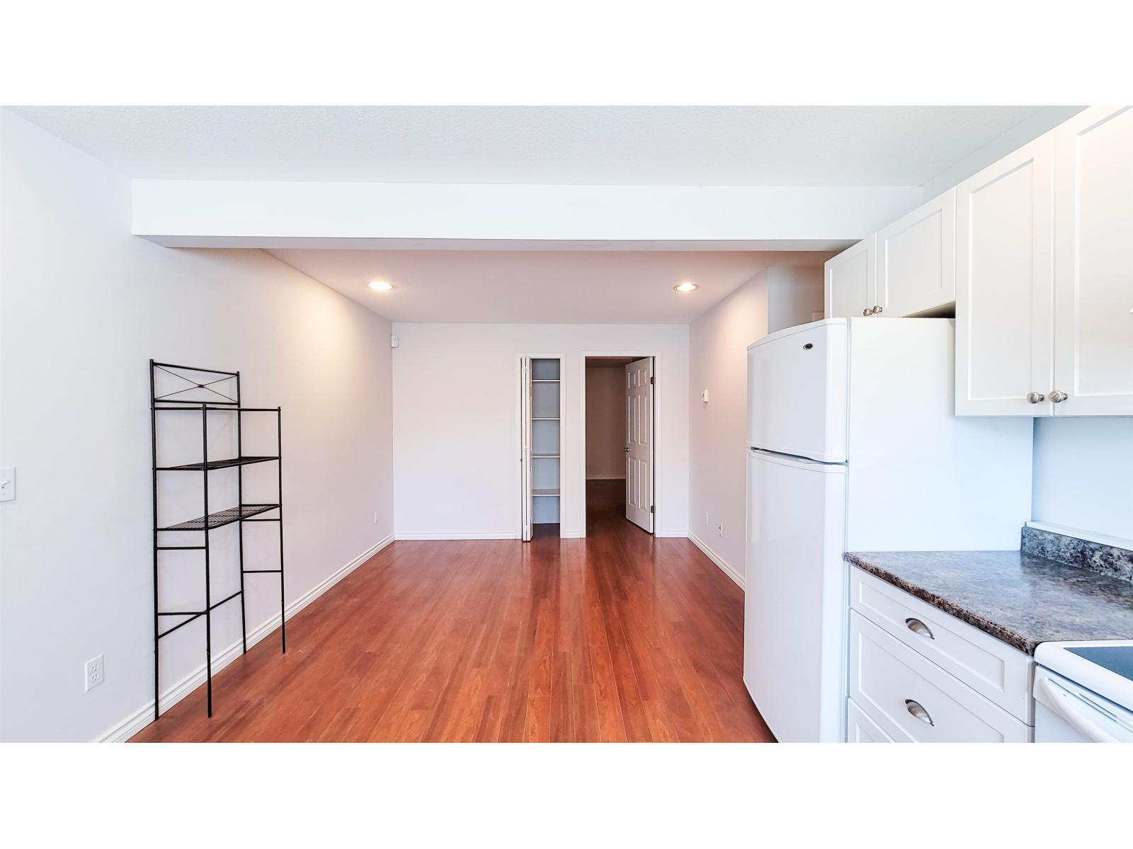 15663 107a Avenue, Surrey, British Columbia  V4N 3H9 - Photo 5 - R3037876