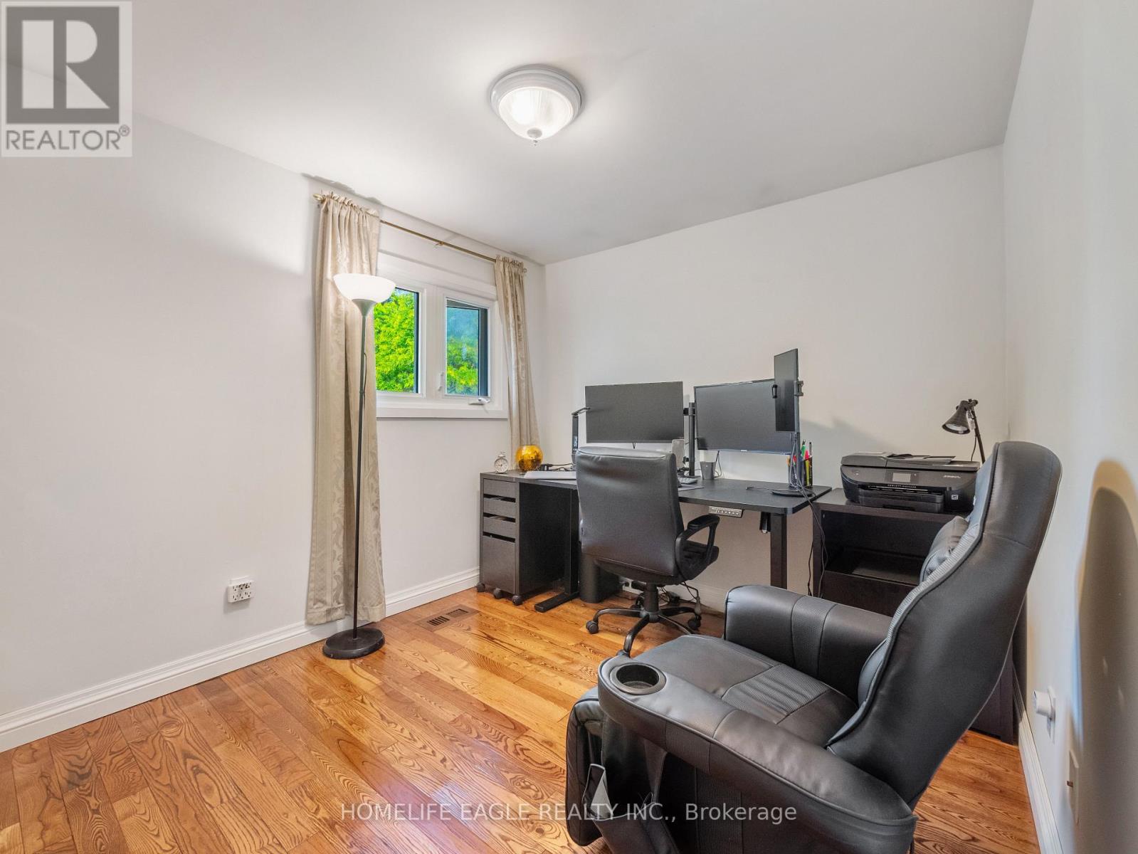 30 Moffat Crescent, Aurora, Ontario  L4G 4Z8 - Photo 18 - N12443375